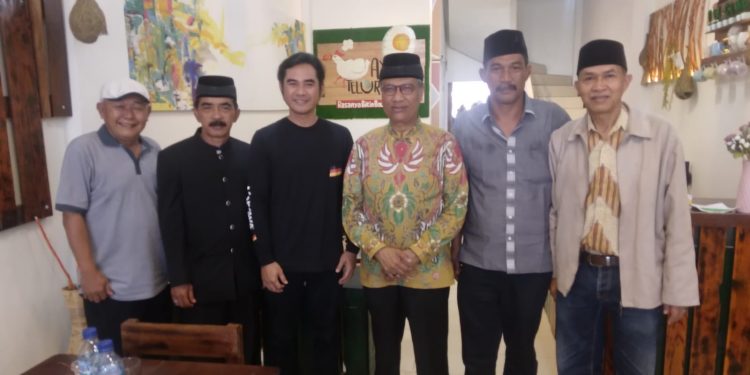 Wawako Bukittinggi Melaunching Resto Ayam Telur Asin