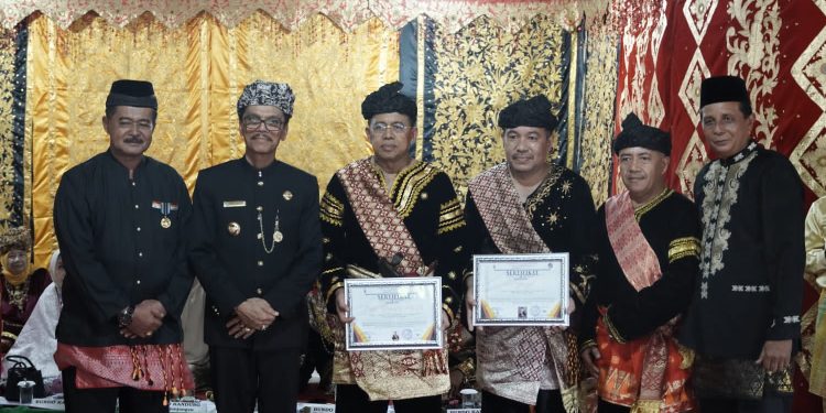Alek Gadang Suku Banuhampu VII Koto Talago Sukses, Prof.Ganefri Bergelar Dt.Djunjungan Nan Bagadiang dan Gus Halim Dianugerahi Gelar Sutan Khalifah