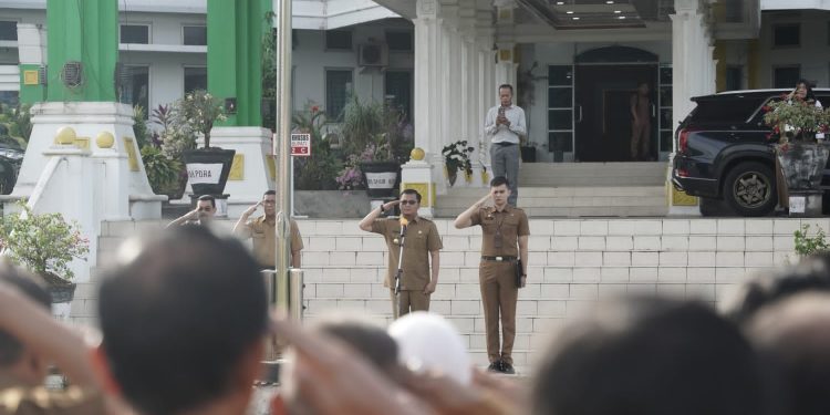 Pimpin Apel Pagi, Wakil Bupati Motivasi Para Pejabat Satukan Persepsi Wujudkan Visi Pemkab Limapuluh Kota