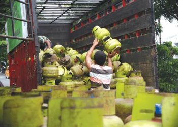 Keluhan Masyarakat: Gas LPG 3 Kilogram Masih Langka di Sumatra Barat