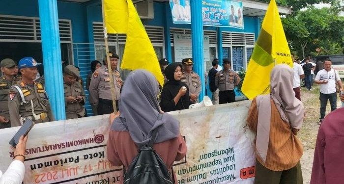 Ini jawaban, Direktur PDAM Padang Pariaman setelah Didemo Mahasiswa Soal Praktik KKN , Sebut akan Lebih Transparan