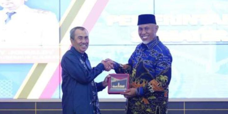 Gubernur Sumbar Puji kemajuan Riau