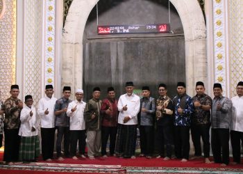 Tim Safari Ramadhan (TSR) I Pemprov. Sumatera Barat (Sumbar) Sambangi Masjid Mujahadah Kelurahan Sawah Padang Aua Kuniang,