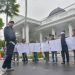 Pernyataan dianggap Ciderai Insan Pers! Wartawan Bukittinggi-Agam Beraksi di Depan Rumah Dinas Wali Kota