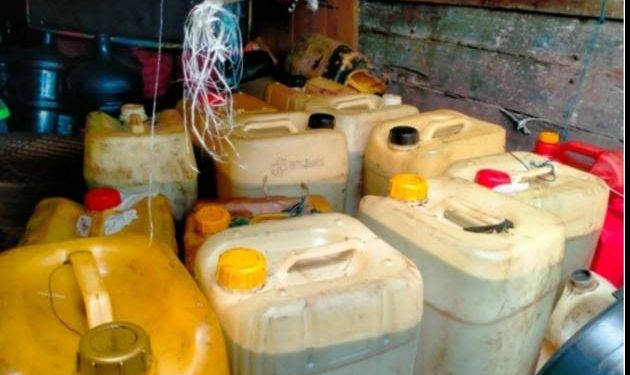 Ditangkapnya Pemuda di Solok Terlibat Penyelundupan Bio Solar dengan Mobil Modifikasi