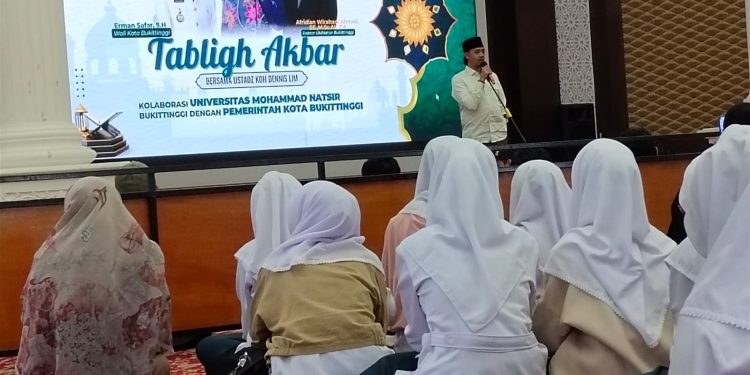 Tabligh Akbar Bersama UMN di Rumah Dinas Walikota Bukittinggi