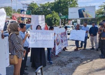 Orang Tua Murid Padang Mengamuk! Pemberlakuan Jalur Zonasi pada PPDB Diprotes Massa