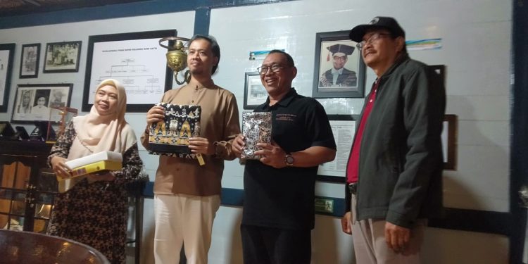 Membangun Jalan Pikiran, Walikota Cilegon Perintah Kadisnya Belajar ke Bukittinggi