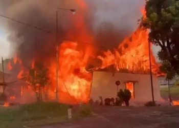 Gedung Eks Pabrik Tekstil PT Sumatex Subur di Padang Ludes Terbakar