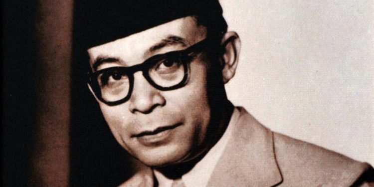 Kisah inspiratif spesial menyambut 17 Agustus: Bapak Koperasi, Seorang Wakil Presiden dari Ranah Minang.