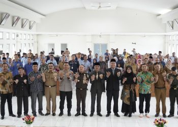 Dilantik Bupati, Nofrizen Diminta Tingkatkan Pelayanan dan Perbaiki Kebocoran