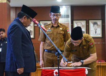 Tiga Pejabat Eselon II Pemko Bukittinggi Dilantik