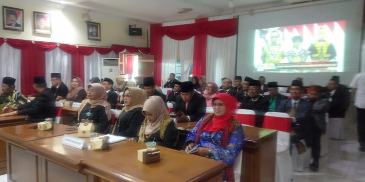 Suasana Hikmat di DPRD Kota Bukittinggi Mendengarkan Pidato Kenegaraan Presiden RI