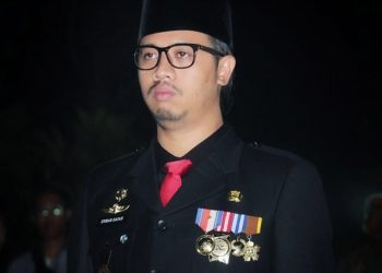 Walikota Bukittinggi Erman Safar Laksanakan Tradisi Malam Tirakatan dengan Penuh Hikmat