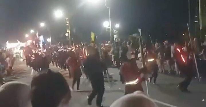 Perayaan Merah Putih light carnaval di Padang Meriahkan HUT Republik Indonesia