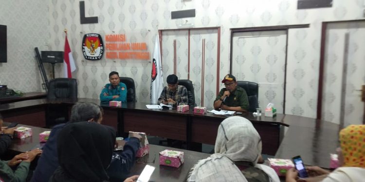 Ada Tiga Parpol yang Tidak Daftarkan Bacaleg ke KPU Bukittinggi: Keterwakilan Perempuan Penting