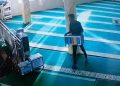 Saat Jamaah Lengah, Maling Kotak Amal Masjid Beraksi di Bukittinggi Terekam CCTV