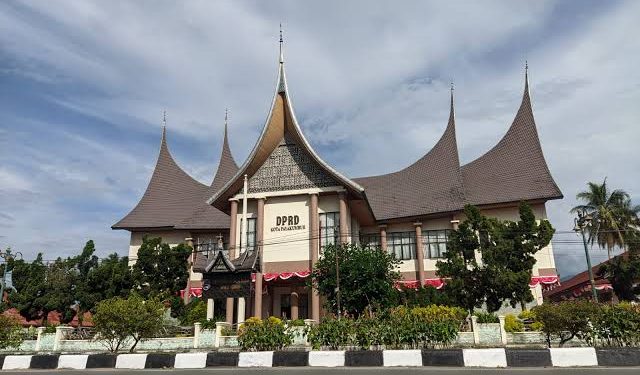 Respon Protes  Awak Medis, DPRD Payakumbuh Akan Panggil Manajemen RSUD Adnan WD