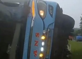 Bus ANS Terbalik di Jambi: Satu Orang Penumpang Luka, Penyelidikan Masih Berlangsung