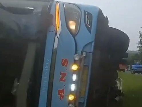 Bus ANS Terbalik di Jambi: Satu Orang Penumpang Luka, Penyelidikan Masih Berlangsung