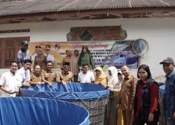Tebar Ikan di Limbanang, Bupati: Semoga Jadi Contoh Bagi Pokdakan Lainnya
