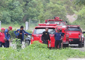 Dinas Damkar Kota Bukittinggi Gelar Latihan Rutin untuk Mempertahankan Skill Anggota