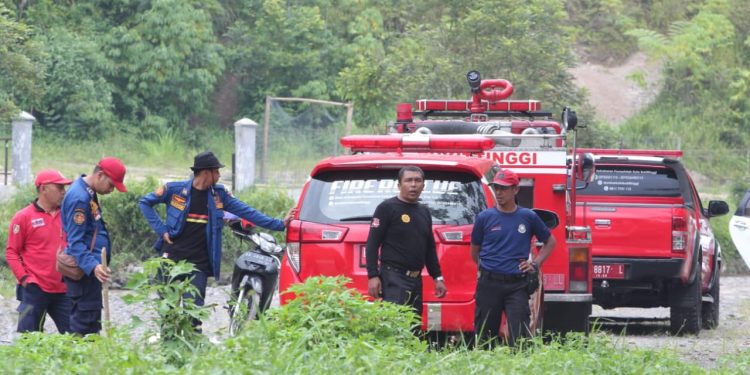 Dinas Damkar Kota Bukittinggi Gelar Latihan Rutin untuk Mempertahankan Skill Anggota