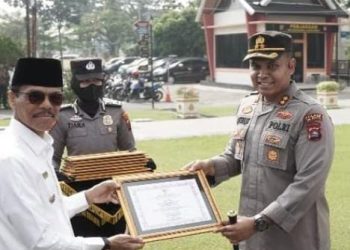 Musnahkan 54,1 Kg Barang Bukti Ganja, Bupati Safaruddin Apresiasi Kinerja Polres Limapuluh Kota