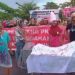 PKL di Pantai Padang Protes Larangan Berjualan, Aksi Unjuk Rasa Tutup Jalan