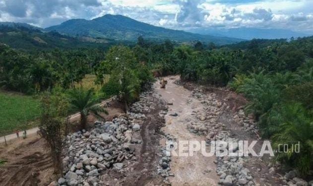 430 Hektare Lahan Pertanian Rusak Akibat Banjir di Pasaman Barat
