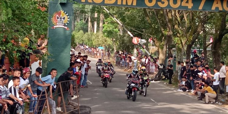 Kecelakaan di Road Race Lapangan Kantin Bukittinggi Akibatkan Pembalap Meninggal Dunia, Panitia Turun Berduka Cita