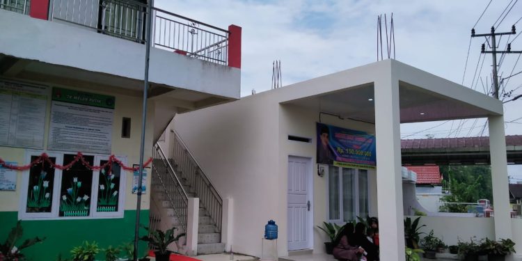 Baru Saja Rampung, Dinding TK Melur Putih Bukittinggi Senilai Rp 150 JT Sudah Retak