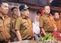 Pj Wako Jasman Tinjau Langsung Harga Kebutuhan Pokok Di Pasar Tradisional Ibuah