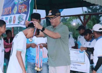 Perisai Kuning Juarai Wali Kota Cup Payakumbuh KU-12, Rida Ananda Ucapkan Selamat