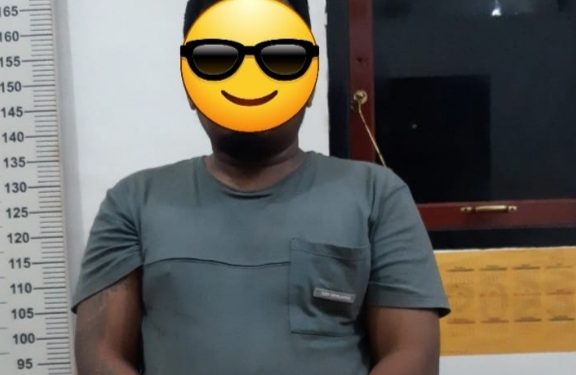 KPK Mengeledah Rumah Menteri Pertanian di Makassar