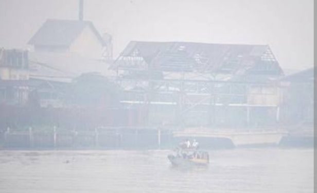 KPK Mengeledah Rumah Menteri Pertanian di Makassar