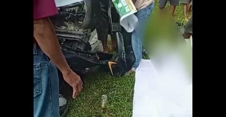 Pengendara Motor Tewas dalam Kecelakaan Maut Menabrak Mobil di Kabupaten Agam
