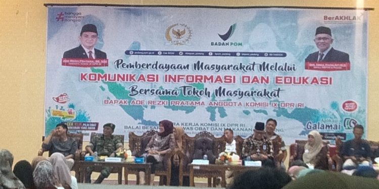 Anggota DPR RI Komisi lX Soroti Isu Beredarnya Beras Sintetis di Bukittinggi