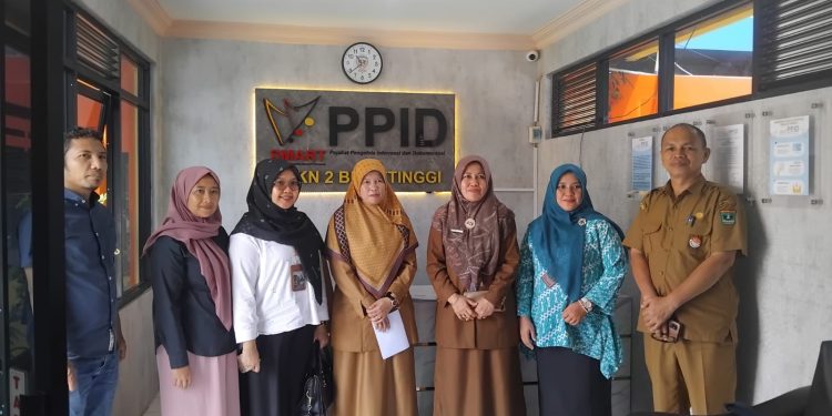 SMKN 2 Bukittinggi Siap Mengikuti Monev Keterbukaan Informasi Publik 2023