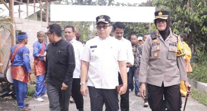 Pj Wako Payakumbuh Jasman Resmikan Pos Kamling Dan Apresiasi Aiptu Doni Sandra Bhabinkamtibmas Parik Muko Aia