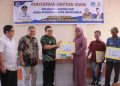 Penjabat Wali Kota Payakumbuh Jasman Serahkan Bantuan Usaha Untuk 62 Penerima