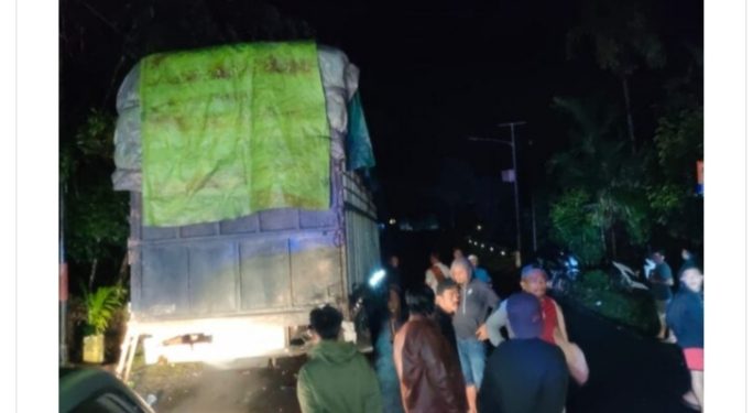 Kecelakaan Maut di Padang Pariaman, Pelajar Tewas Usai Tabrak Truk
