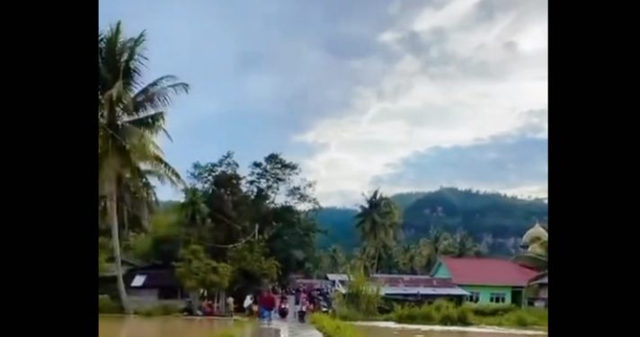 Seorang Pegawai Negeri Sipil (PNS) di Sungai Geringging ditemukan Tewas Tergantung di Pintu Dapur Rumahnya