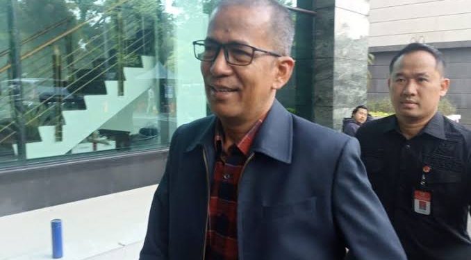 Tragis! Pengendara Motor Tewas Tertimpa Pohon di Padang