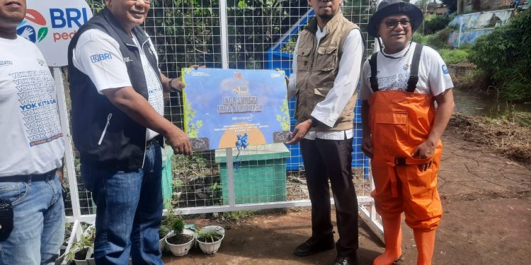 Kecamatan MKS Menerima Bantuan CSR dari BRI cabang Bukittinggi