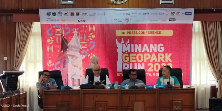 Press Conference Minang Geopark Run 2023 di Bukittinggi