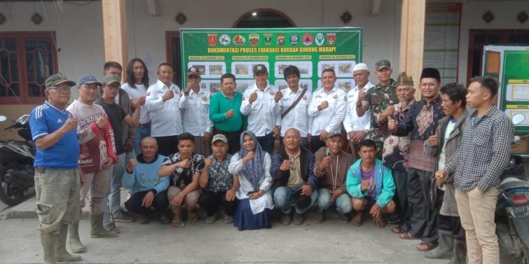 Dua Pekan Berselang Pasca Erupsi Marapi, IKM dan LAMR Salurkan Bantuan ke Keluarga Korban