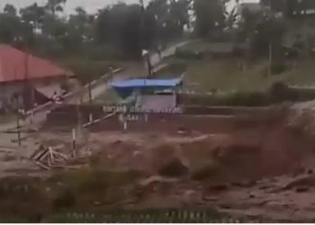 Saat Pemasangan Baliho Caleg di Padang, Satu Orang Meninggal