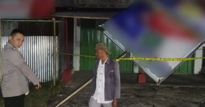 Saat Pemasangan Baliho Caleg di Padang, Satu Orang Meninggal