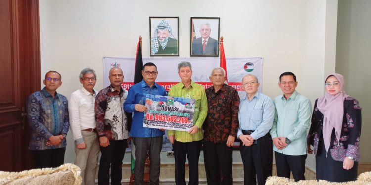 Pemerintah Kabupaten Solok Serahkan Bantuan Untuk Palestina Mendekati 1 Milyar